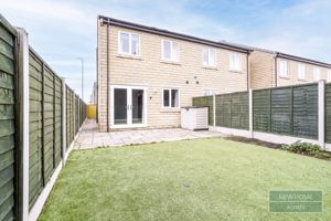 Photo 25- click for photo gallery